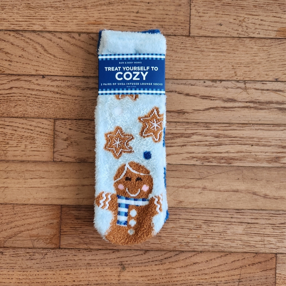 BATH & BODY WORKS Infused Holiday Socks
